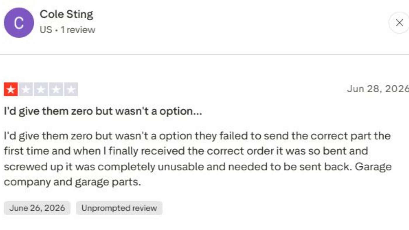 Trustpilot review showing a customer complaint about Quadratec receiving the wrong part and poor product condition.
